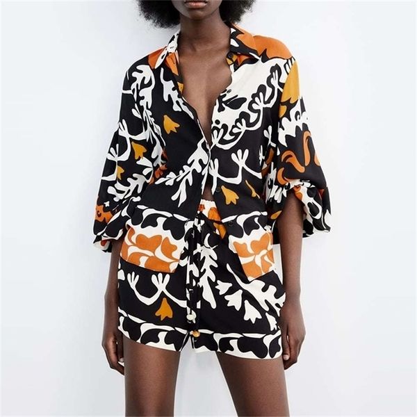 women's two piece pants spring women geometry print puff long sleeve shirt 220823, White
women's two piece pants spring women geometry print puff long sleeve shirt 220823, White