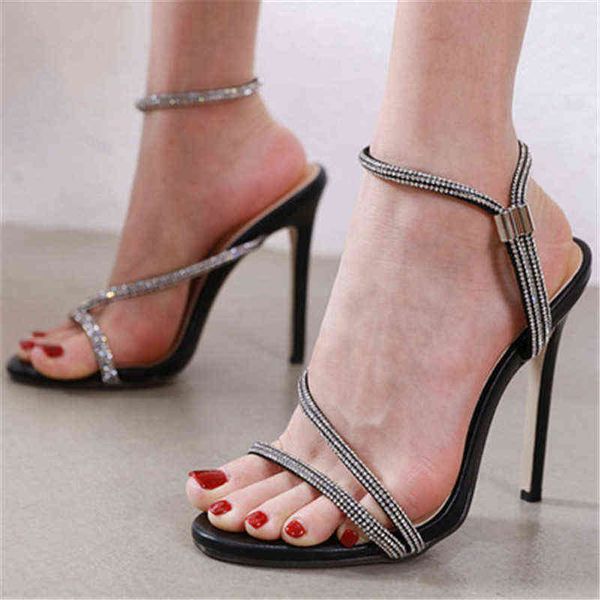 sandals luxe strass gladiator sandalen vrouwen mode hoge kwaliteit 2022 zomer schoenen hakken partij bruiloft 220427, Black
sandals luxe strass gladiator sandalen vrouwen mode hoge kwaliteit 2022 zomer schoenen hakken partij bruiloft 220427, Black