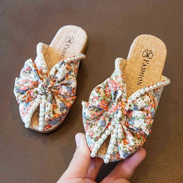 girls' bow slippers 2022 summer new pearl soft bottom ox tendon bottom fish mouth princess shoes broken flower baotou slippers g220415, Black;grey
girls' bow slippers 2022 summer new pearl soft bottom ox tendon bottom fish mouth princess shoes broken flower baotou slippers g220415, Black;grey