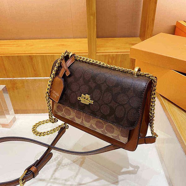 2022 new fashion all-match ladies mini handbag 2022 2 bag pattern small portable single shoulder diagonal leather women's
2022 new fashion all-match ladies mini handbag 2022 2 bag pattern small portable single shoulder diagonal leather women's