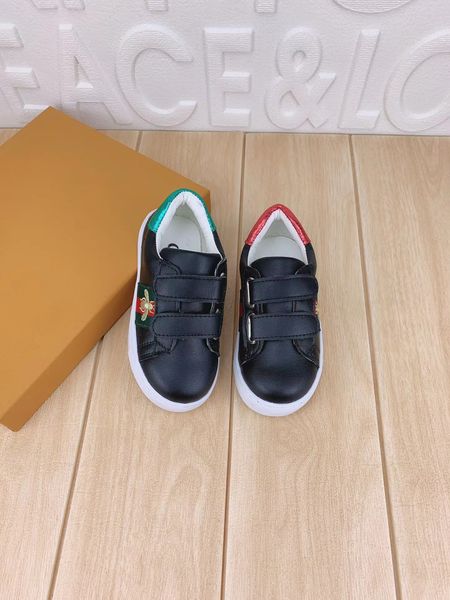 kid boy football sneakers brown color fashion athletic walking outdoor toddler girl genuine leather vamp boutique shoes wholesale send with, Black;red
kid boy football sneakers brown color fashion athletic walking outdoor toddler girl genuine leather vamp boutique shoes wholesale send with, Black;red