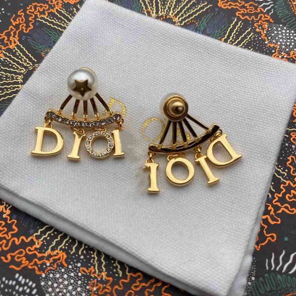 fan tassel letter row diamond pearl earrings women's star earrings us design jewelry, Golden
fan tassel letter row diamond pearl earrings women's star earrings us design jewelry, Golden