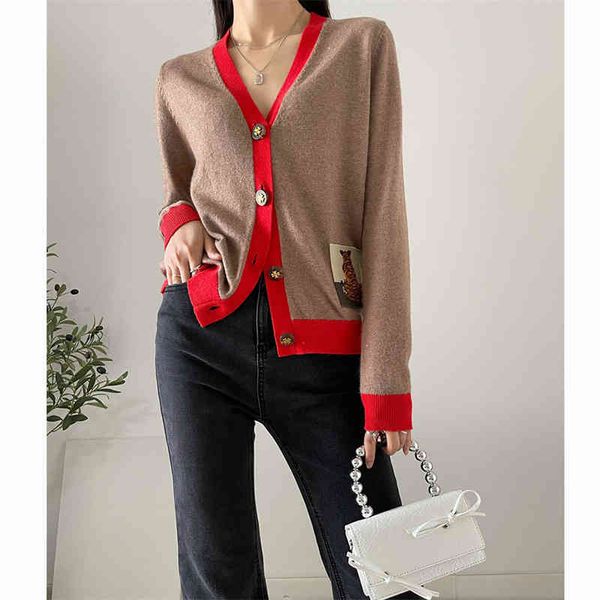 women's knits tees american style light luxury tb spring and autumn tiger jacquard color contrast edge v-neck long sleeve wool knitted, White
women's knits tees american style light luxury tb spring and autumn tiger jacquard color contrast edge v-neck long sleeve wool knitted, White