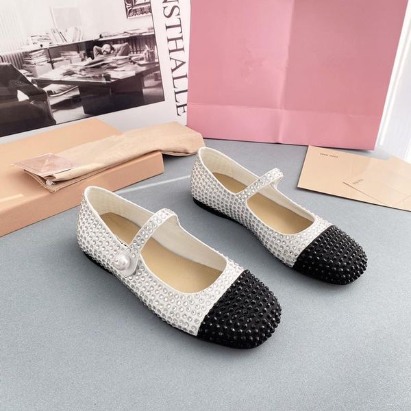lady spring and summer diamond sandal inlays water brick shoelace to match pearl adornment reveal the luxurious temperament of comfortable a, Black
lady spring and summer diamond sandal inlays water brick shoelace to match pearl adornment reveal the luxurious temperament of comfortable a, Black