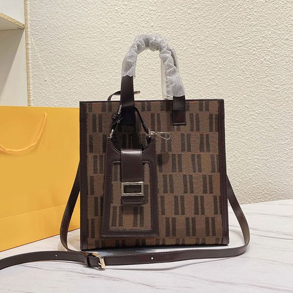 women handbag purse shoulder bag shopping tote bags canvas classic full letter print adjustable leather shoulder strap zipper open silver ha
women handbag purse shoulder bag shopping tote bags canvas classic full letter print adjustable leather shoulder strap zipper open silver ha