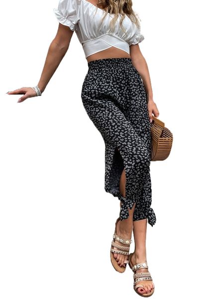 ditsy floral print knot hem pants c4ns#, Black;white
ditsy floral print knot hem pants c4ns#, Black;white