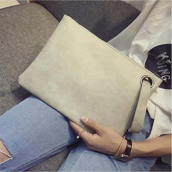 2022 cross-border shoulder bags new european and american retro clutch women's trendy fashion clutch bag korean version frosted handbag
2022 cross-border shoulder bags new european and american retro clutch women's trendy fashion clutch bag korean version frosted handbag