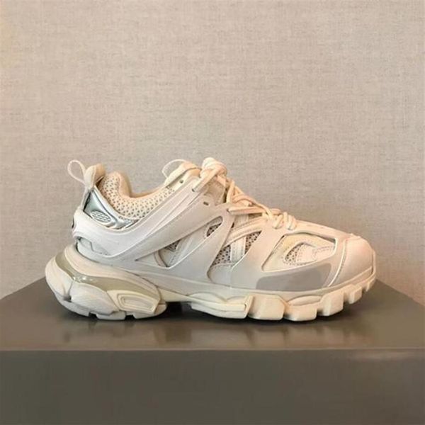 2021 luxurys designer shoes men track 3.0 sneakers 100% leather trainers women mesh nylon printed 3m triple s platform casual shoe238o, Black
2021 luxurys designer shoes men track 3.0 sneakers 100% leather trainers women mesh nylon printed 3m triple s platform casual shoe238o, Black