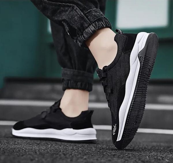 autumn breathable 98 fish scale casual shoes new flying woven sports shoes men's mesh running
autumn breathable 98 fish scale casual shoes new flying woven sports shoes men's mesh running
