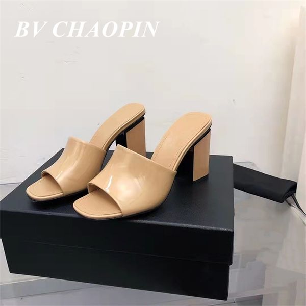 30% off 2022 women platform summer patent leather slippers open-toes designer shoes jelly slides chaussure femme beach sandals, Black
30% off 2022 women platform summer patent leather slippers open-toes designer shoes jelly slides chaussure femme beach sandals, Black