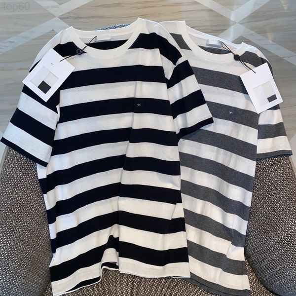 women's t-shirt designer black and white stripe short sleeve t-shirt women's design sense of minority pure cotton fashion temperam
women's t-shirt designer black and white stripe short sleeve t-shirt women's design sense of minority pure cotton fashion temperam