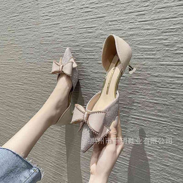 dress shoes sequin single shoes women crystal pointed women's thin heels xia yatu summer k37r, Black
dress shoes sequin single shoes women crystal pointed women's thin heels xia yatu summer k37r, Black