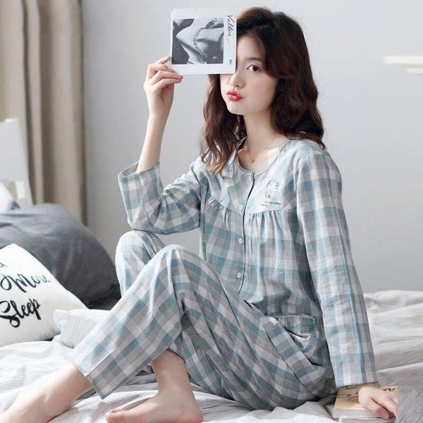autumn womens pajama sets sleepwear floral print fashion cotton female pyjamas 3xl, Black;red
autumn womens pajama sets sleepwear floral print fashion cotton female pyjamas 3xl, Black;red