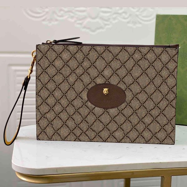 designer cluth bags neo vintage letter printed wash bag fashion canvas women handbag men storage pouch
designer cluth bags neo vintage letter printed wash bag fashion canvas women handbag men storage pouch
