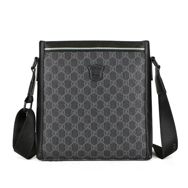 straight men's horizontal briefcase trend fashion single shoulder messenger bag business leisure volume can be customized bags_modelneb
straight men's horizontal briefcase trend fashion single shoulder messenger bag business leisure volume can be customized bags_modelneb