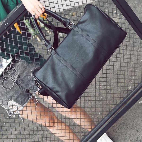 designermen women travel bag pu leather duffle bag brand designer luggage handbags large capacity sports bag273l
designermen women travel bag pu leather duffle bag brand designer luggage handbags large capacity sports bag273l