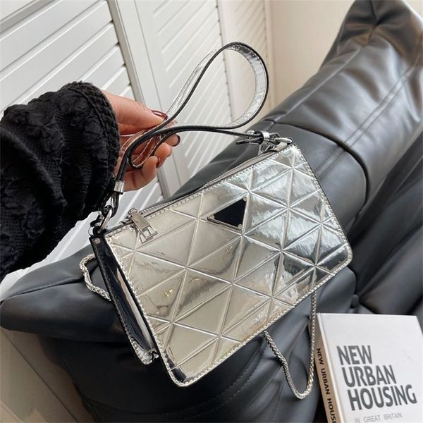 women's spring and summer triangle mirror small square lingge chain messenger fashion portable women's 65% off wholesale shop
women's spring and summer triangle mirror small square lingge chain messenger fashion portable women's 65% off wholesale shop
