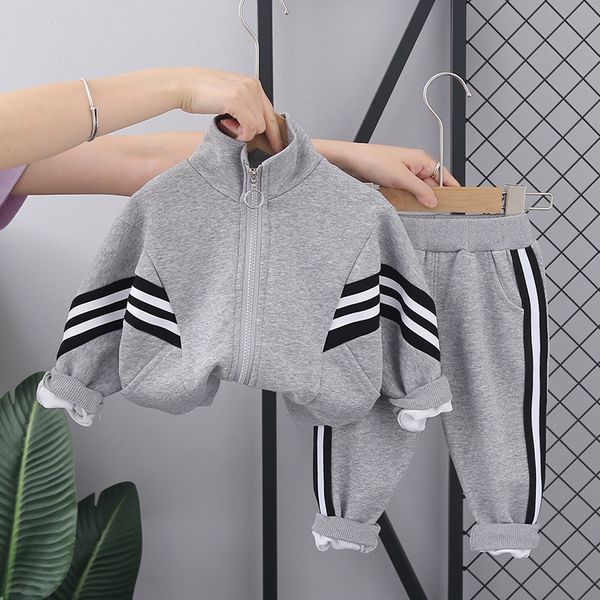 spring autumn baby casual tracksuit children boys girls hoodies coat pants 2pcs/sets kid cotton clothing infant fashion sportwear, White
spring autumn baby casual tracksuit children boys girls hoodies coat pants 2pcs/sets kid cotton clothing infant fashion sportwear, White