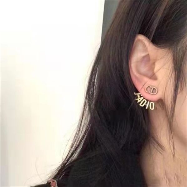 2022 36% off designer jewelry d di letter bee asymmetric female back hanging net red same earrings, Golden
2022 36% off designer jewelry d di letter bee asymmetric female back hanging net red same earrings, Golden