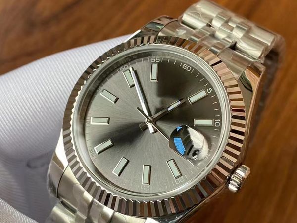 fashion style men watch 41mm upgraded automatic mechanical stainless steel strap foldover clasp calendar time montre de luxe designer watch, Slivery;brown
fashion style men watch 41mm upgraded automatic mechanical stainless steel strap foldover clasp calendar time montre de luxe designer watch, Slivery;brown