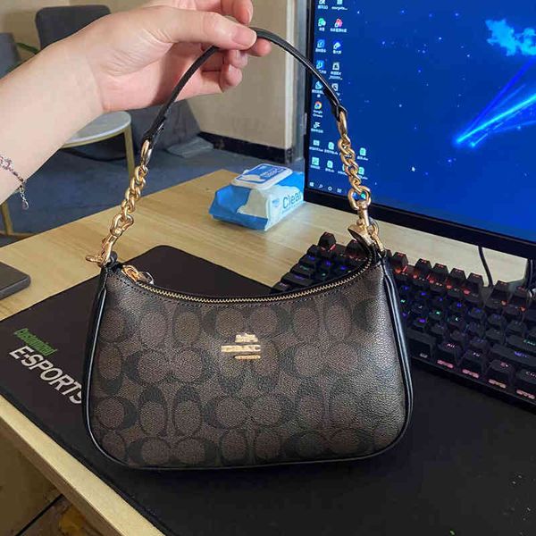 designer luxury women bag coch handbag fashion inclined shoulder bags versatile purses cochs totes large capacity saddle wallet 7a wof5
designer luxury women bag coch handbag fashion inclined shoulder bags versatile purses cochs totes large capacity saddle wallet 7a wof5