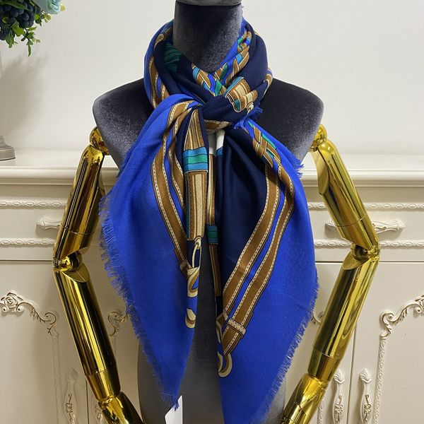 women's square scarf scarves good quality 100% cashmere material blue pint letter carriage pattern size 130 cm- 130cm, Blue;gray
women's square scarf scarves good quality 100% cashmere material blue pint letter carriage pattern size 130 cm- 130cm, Blue;gray
