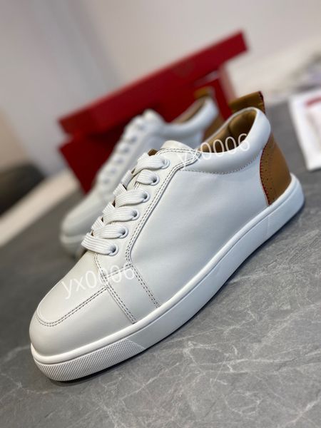 2022 men and womens fashion genuine leather slip-on oxfords men business office work formal dress shoes brand designer wedding flat shoes, Black
2022 men and womens fashion genuine leather slip-on oxfords men business office work formal dress shoes brand designer wedding flat shoes, Black