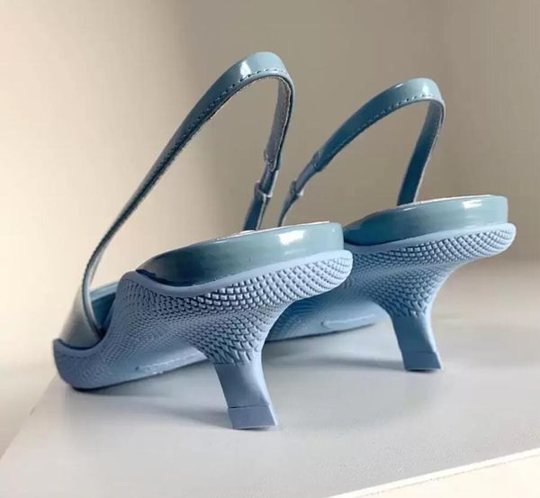 22 ss fashion milano sandals high heels summer casual women flip flops lady shoes flat ladies loafer genuine patent leather slippers designe, Black
22 ss fashion milano sandals high heels summer casual women flip flops lady shoes flat ladies loafer genuine patent leather slippers designe, Black