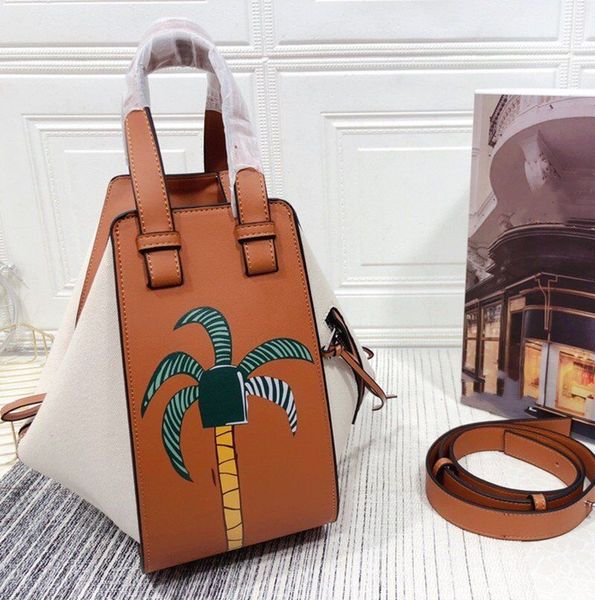 bags tote women cowhide ham mock wallet fashion handbag exquisite large capacity shoulder brand designer crossbody clutch female purses
bags tote women cowhide ham mock wallet fashion handbag exquisite large capacity shoulder brand designer crossbody clutch female purses
