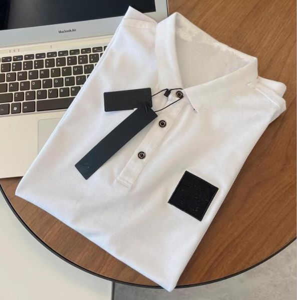 2022 men's t-shirts summer mens designer t shirt casual man womens loose tees with letters print short sleeves sell luxury men, White
2022 men's t-shirts summer mens designer t shirt casual man womens loose tees with letters print short sleeves sell luxury men, White