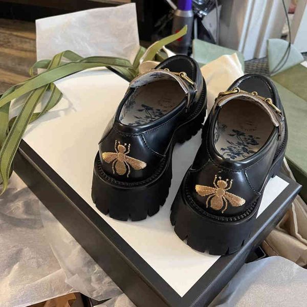 sandals upgraded version ~ genuine leather g carrefour shoes, female british style bee horse rank buckle muffin, thick bottom, one foot on s, Black
sandals upgraded version ~ genuine leather g carrefour shoes, female british style bee horse rank buckle muffin, thick bottom, one foot on s, Black