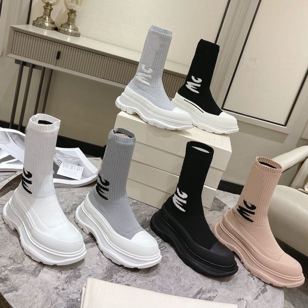 designer luxury shoes mc boot graffiti knitting tread slick boots men women casual socks outdoor shoe platform graffiti half boots white bla, Black
designer luxury shoes mc boot graffiti knitting tread slick boots men women casual socks outdoor shoe platform graffiti half boots white bla, Black