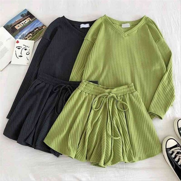 deat summer fashion casual two piece set v neck long sleeve loose knit high waist elastic wide leg shorts mj096 210331, Gray
deat summer fashion casual two piece set v neck long sleeve loose knit high waist elastic wide leg shorts mj096 210331, Gray