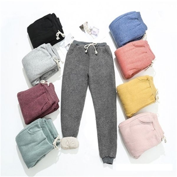fall winter fleece sweatpants women trousers casual thick velvet loose cashmere tracksuit woman pants cotton keep warm 201228, Black;white
fall winter fleece sweatpants women trousers casual thick velvet loose cashmere tracksuit woman pants cotton keep warm 201228, Black;white