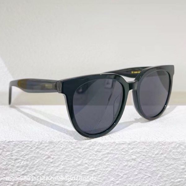 50% discount for factory direct salesnew korean version xiuzhi kirsten sunglasses round fashion sunglasses simple identical, White;black
50% discount for factory direct salesnew korean version xiuzhi kirsten sunglasses round fashion sunglasses simple identical, White;black