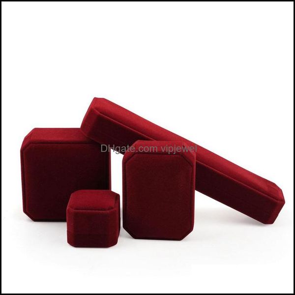 jewelry boxes packaging display square shape veet holder solid color box for pendant necklace br dhjst, Black;white
jewelry boxes packaging display square shape veet holder solid color box for pendant necklace br dhjst, Black;white