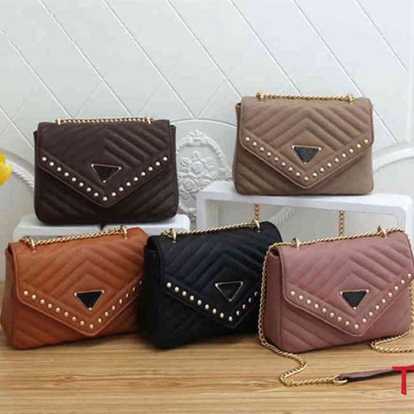 fashion shoulder bags womenchain crossbody quilted leather handbags female famous designer purse women 25*9*17cm d1pi
fashion shoulder bags womenchain crossbody quilted leather handbags female famous designer purse women 25*9*17cm d1pi