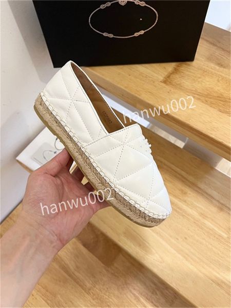 2022 designer classic lady platform fisherman shoes luxury flat women straw bottom casual boat shoe size35-41, Black
2022 designer classic lady platform fisherman shoes luxury flat women straw bottom casual boat shoe size35-41, Black
