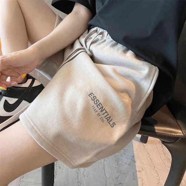 fog feel of god multi thread sentials reflective shorts men's and women's 5-point casual pants loose fashion, White;black
fog feel of god multi thread sentials reflective shorts men's and women's 5-point casual pants loose fashion, White;black