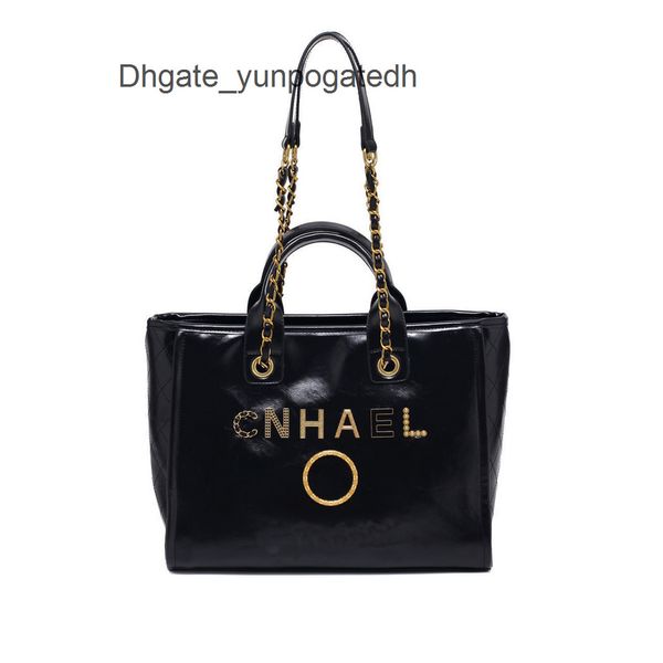 classic luxury women's handbags beach bags brand ch metal badge tote bag designer small mini evening handbag female capacity large leat, Black;red
classic luxury women's handbags beach bags brand ch metal badge tote bag designer small mini evening handbag female capacity large leat, Black;red