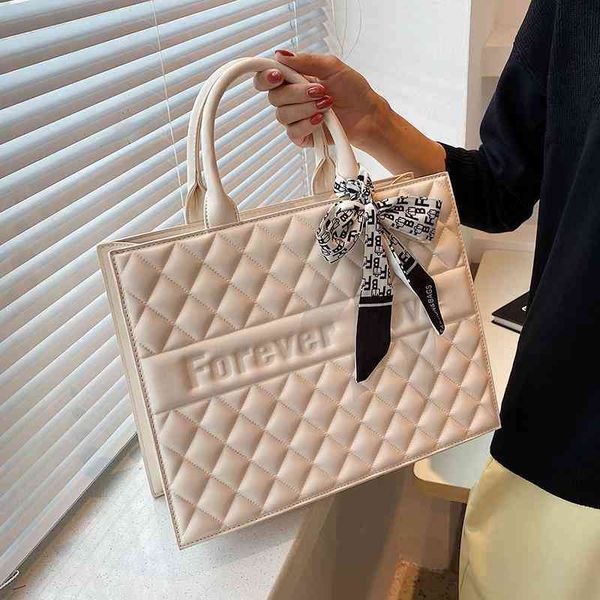 high sense big women's large capacity new msenger portable bag 2022 brand luxury fashion design ladies handbags
high sense big women's large capacity new msenger portable bag 2022 brand luxury fashion design ladies handbags