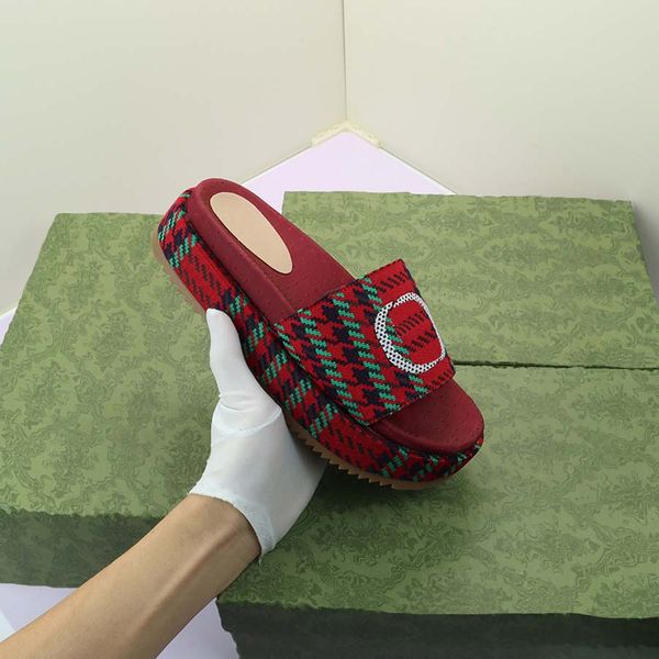 2022 summer new outdoor sandals slippers women's fashion versatile middle heel leather platform platform with flip-flops sandal 14, Black
2022 summer new outdoor sandals slippers women's fashion versatile middle heel leather platform platform with flip-flops sandal 14, Black