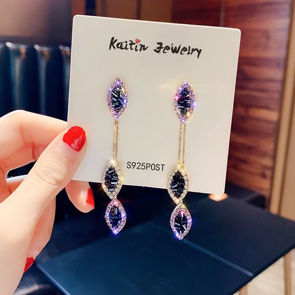 925 silver needle european and american fashion exaggerated long fringe earrings korean refined rhinestone eardrop earring women, Golden
925 silver needle european and american fashion exaggerated long fringe earrings korean refined rhinestone eardrop earring women, Golden