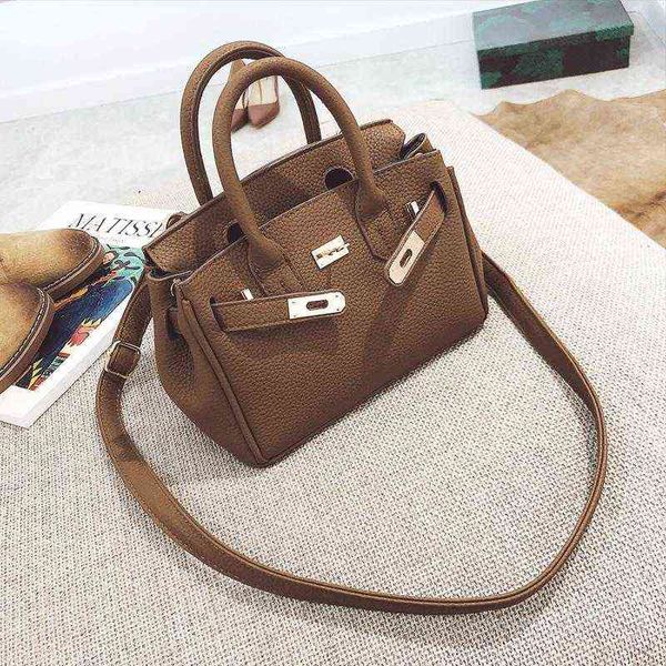 designer herms bags and handbags women's 2022 new fashion winter portable versatile platinum single shoulder messenger bag women's
designer herms bags and handbags women's 2022 new fashion winter portable versatile platinum single shoulder messenger bag women's