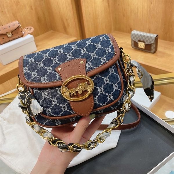 ancient small square new design postman fashion contrast color high-grade one messenger yqda design purses online
ancient small square new design postman fashion contrast color high-grade one messenger yqda design purses online
