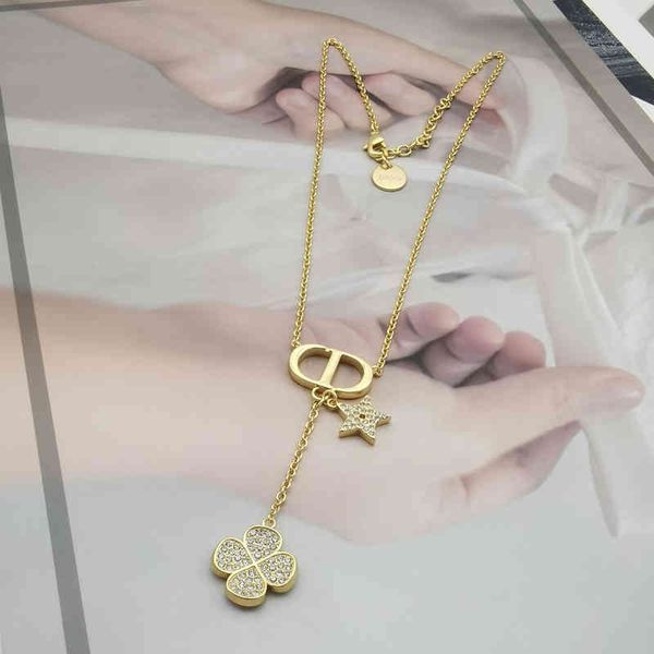 2022 factory wholesale new necklace star flower clavicle sweater chain new high sense female i 46ps, Silver
2022 factory wholesale new necklace star flower clavicle sweater chain new high sense female i 46ps, Silver