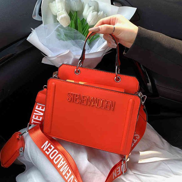 2022 letter handbag explosion msenger single shoulder piec 2022 new brand bags fashion trend factory direct sales fc5c
2022 letter handbag explosion msenger single shoulder piec 2022 new brand bags fashion trend factory direct sales fc5c