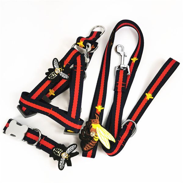 nylon dog collars leashes set designer dog leash harnesses embroidery bee pet collar and pets chain for small medium large dogs cat chihuahu
nylon dog collars leashes set designer dog leash harnesses embroidery bee pet collar and pets chain for small medium large dogs cat chihuahu