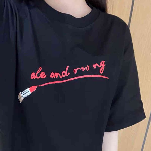 women's t-shirt correct version summer aw king letter lipstick printing net red men's and women's loose short sleeve t-shirt, White
women's t-shirt correct version summer aw king letter lipstick printing net red men's and women's loose short sleeve t-shirt, White