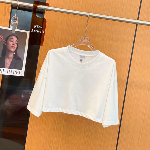 women's t-shirt designer luo family's new chest embroidery short style in early spring of 2022, showing a slim and waist, super fi, White
women's t-shirt designer luo family's new chest embroidery short style in early spring of 2022, showing a slim and waist, super fi, White